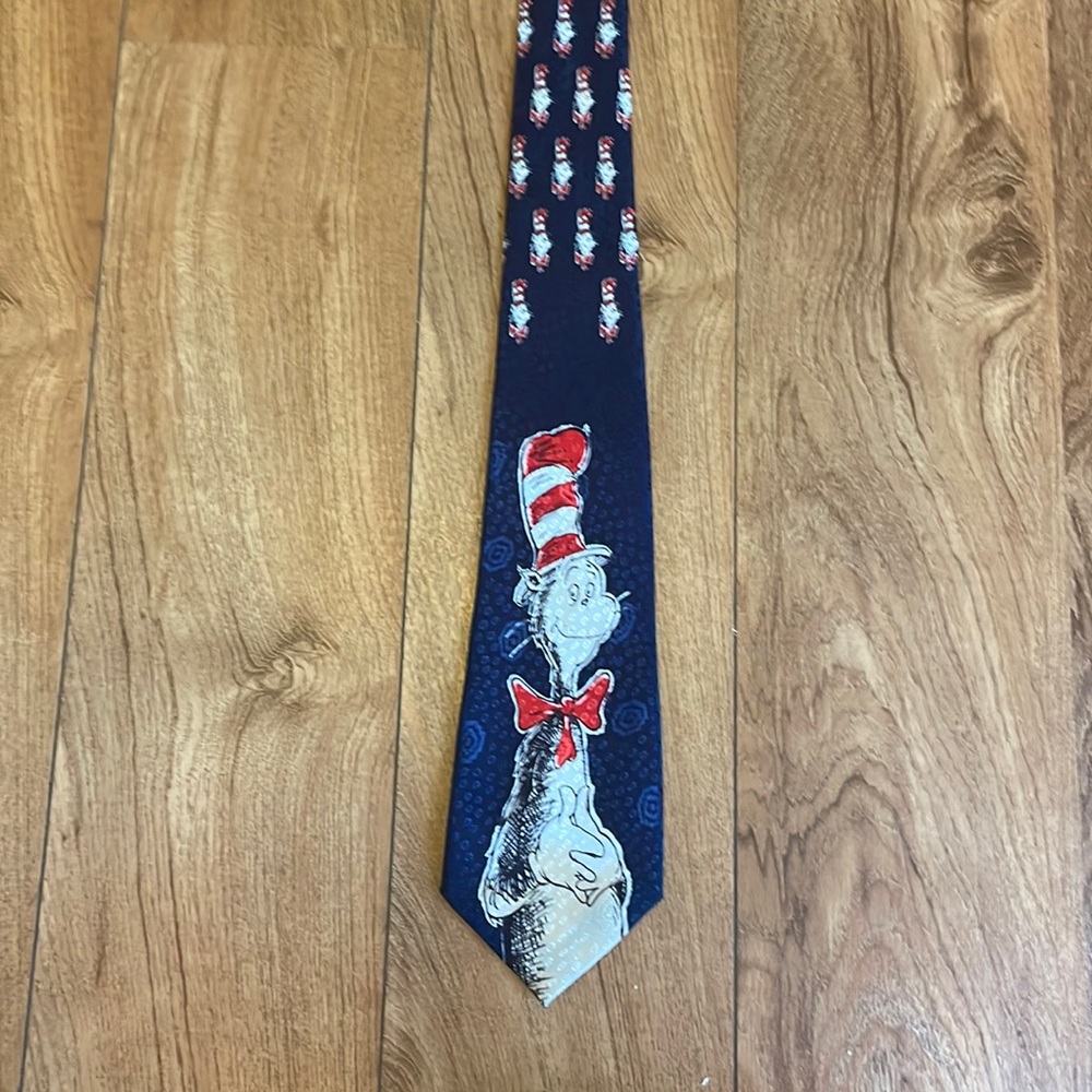 Neck tie